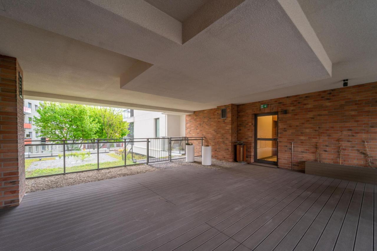 グダニスクGarden Gate Old Townアパートメント エクステリア 写真
